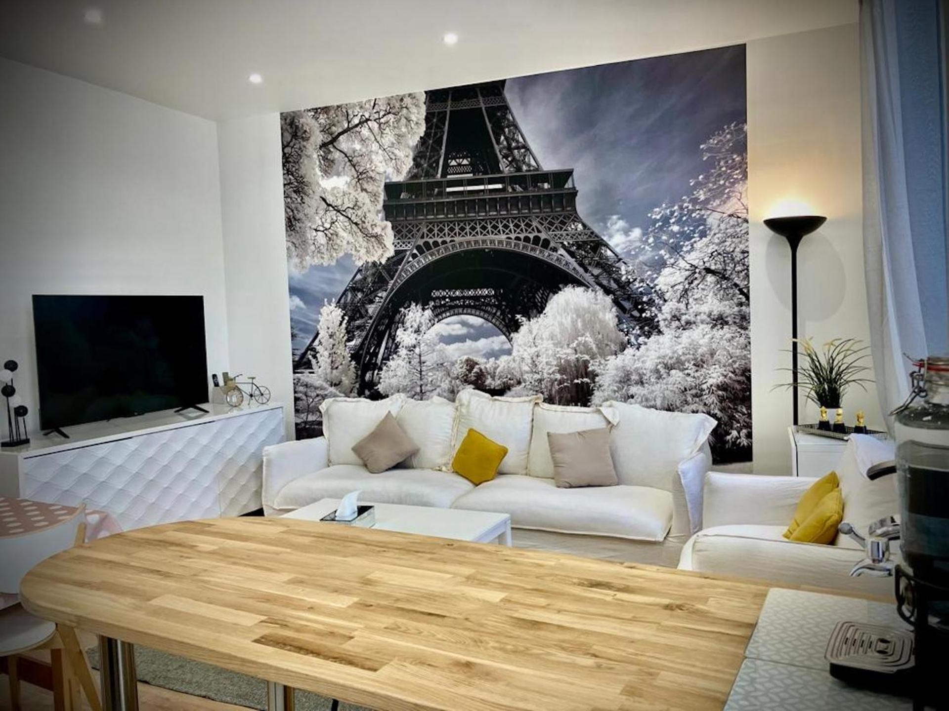Paris City-le Raincy - Facing Station - 4 To 8 Pers Apartment