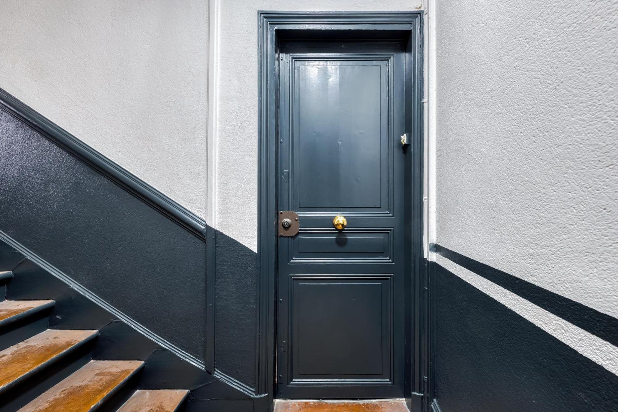 Apartment Paris City-le Raincy - Facing Station - 4 To 8 Pers